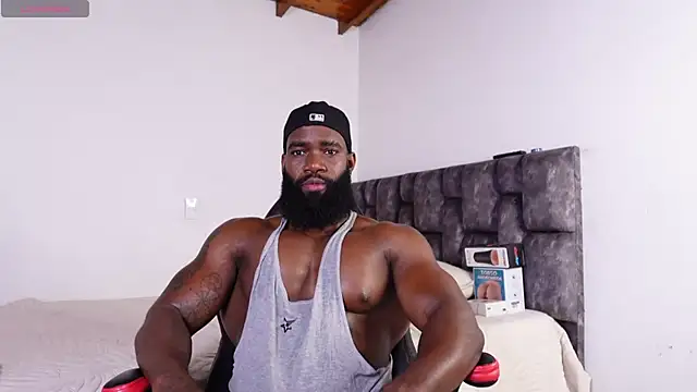 Snapshot of james_musclebbc chatting on 15, 7, 2026 james musclebbc online show from 15, 7, 2026