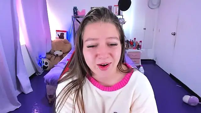 Luna Analya online show from 4, 3, 2026