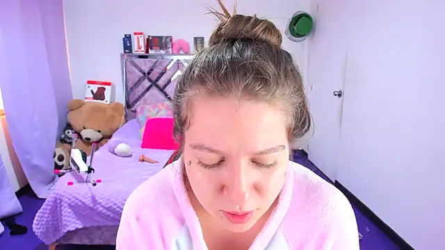 Luna Analya online show from 11, 4, 2026