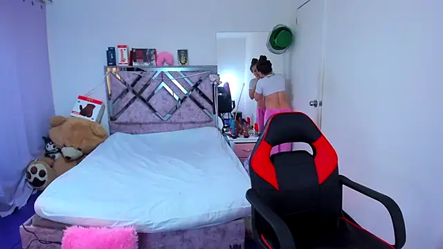 Luna Analya online show from 16, 4, 2026