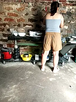 Mona8386 online show from 17, 9, 2025