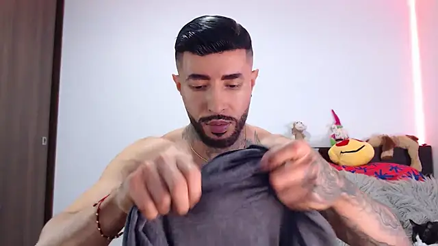 andrea de lucaa online show from 6, 1, 2026