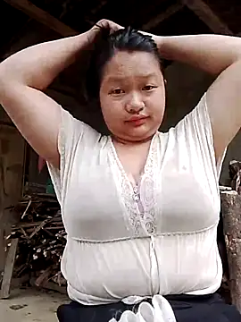 Snapshot of girl-babi chatting on 19, 4, 2026 girl-babi online show from 19, 4, 2026