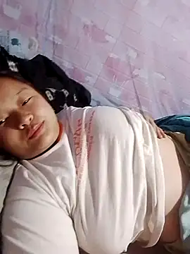 Snapshot of girl-babi chatting on 2, 7, 2026 girl-babi online show from 2, 7, 2026