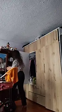 lindasyt online show from 5, 4, 2026