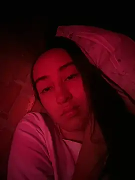 RAKEL37 online show from 7, 4, 2026