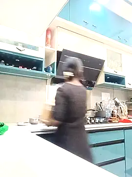 Snapshot of Sneha16 chatting on 12, 10, 2025 Sneha16 online show from 12, 10, 2025