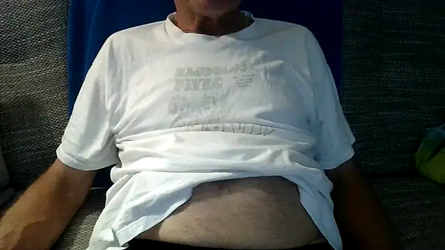 Snapshot of velikifant7 chatting on 2, 6, 2026 velikifant7 online show from 2, 6, 2026