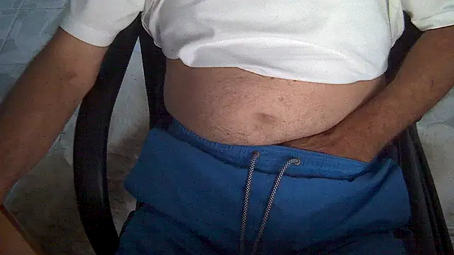 Snapshot of velikifant7 chatting on 10, 7, 2026 velikifant7 online show from 10, 7, 2026