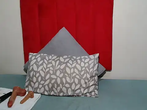 Snapshot of GorillaGripCunt77 chatting on 11, 9, 2025 GorillaGripCunt77 online show from 11, 9, 2025