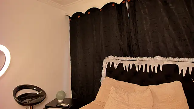 Tiffany Nm online show from 30, 11, 2025