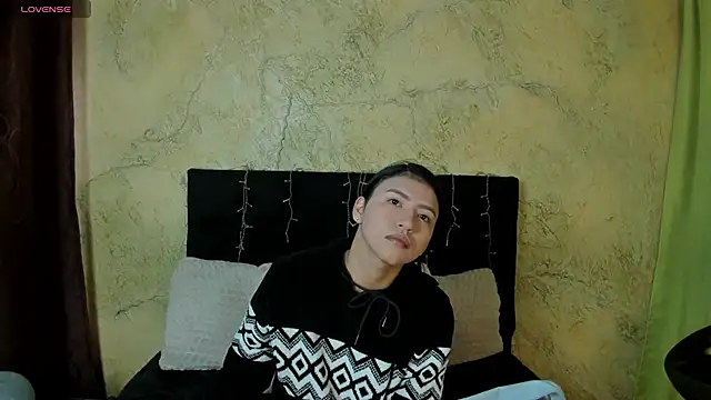 Snapshot of Tiffany_Nm chatting on 30, 4, 2026 Tiffany Nm online show from 30, 4, 2026