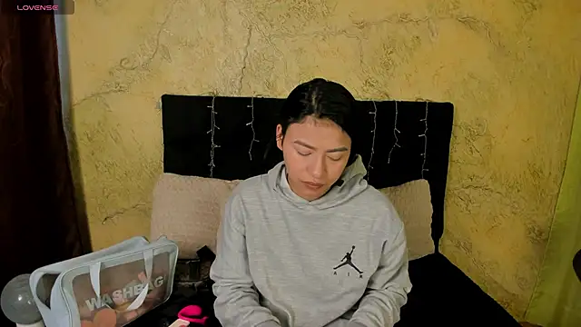 Snapshot of Tiffany_Nm chatting on 1, 5, 2026 Tiffany Nm online show from 1, 5, 2026