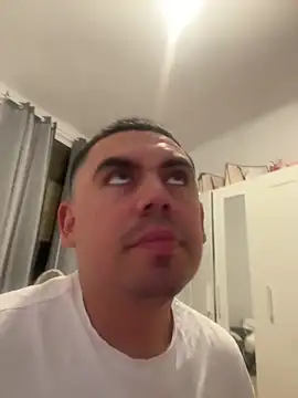 davidxxx099 online show from 15, 4, 2026