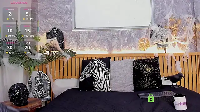 Snapshot of princequinn_ chatting on 11, 10, 2025 princequinn online show from 11, 10, 2025