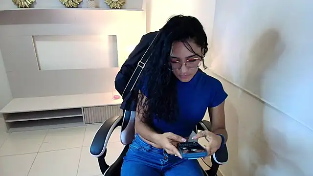 princequinn  online show from 27, 5, 2026