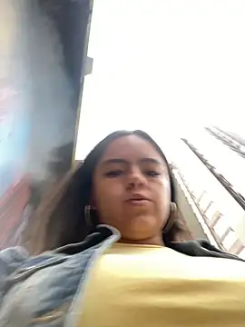 EmilyHarperr online show from 19, 9, 2025