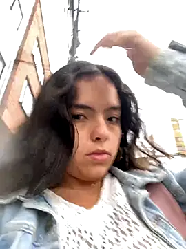 EmilyHarperr online show from 20, 9, 2025