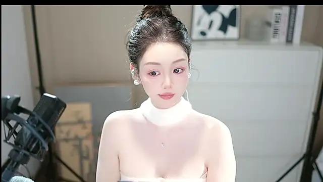 abbyli12 online show from 17, 11, 2025