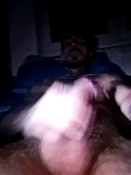 Snapshot of Robe420 chatting on 28, 11, 2025 Robe420 online show from 28, 11, 2025