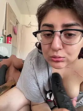Snapshot of inked_nekoo chatting on 22, 4, 2026 inked nekoo online show from 22, 4, 2026
