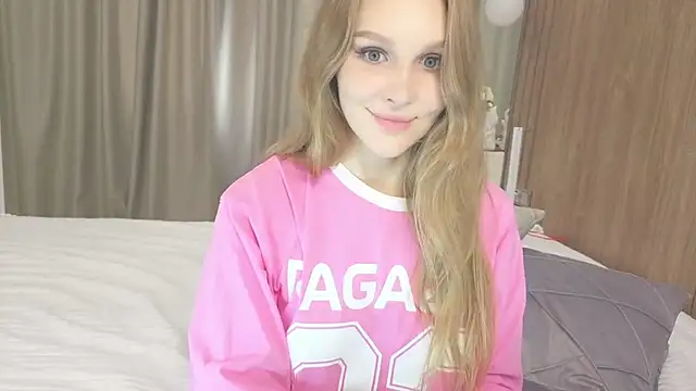 Brigitte Bardot online show from 3, 10, 2025