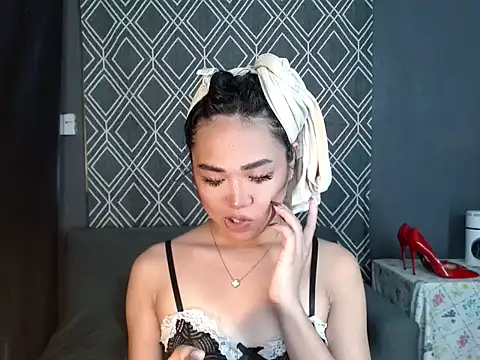 hugesignificant 69 online show from 25, 11, 2025