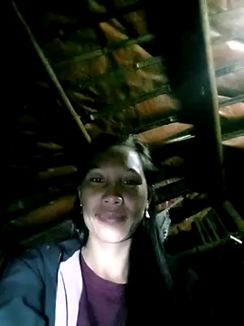 Lisa pusy online show from 11, 11, 2025