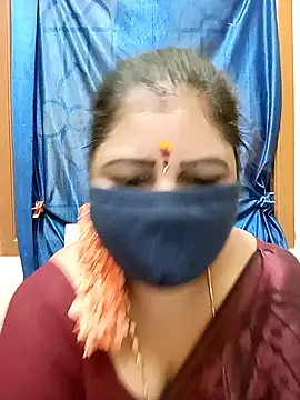 Snapshot of sushma26 chatting on 11, 9, 2025 sushma26 online show from 11, 9, 2025