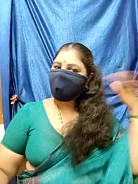 Snapshot of sushma26 chatting on 14, 9, 2025 sushma26 online show from 14, 9, 2025