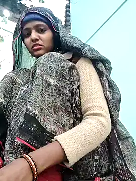 AnanyaKapoor89 online show from 27, 11, 2025