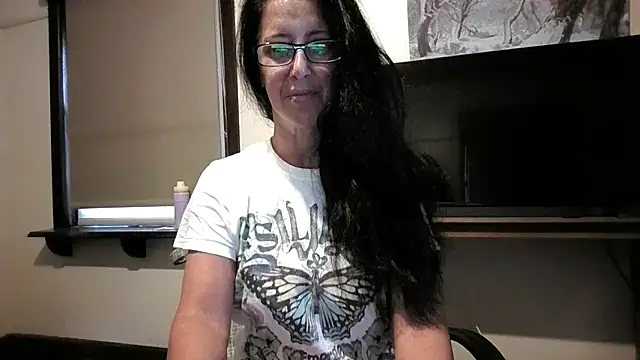 CleopatraGirl online show from 3, 5, 2026