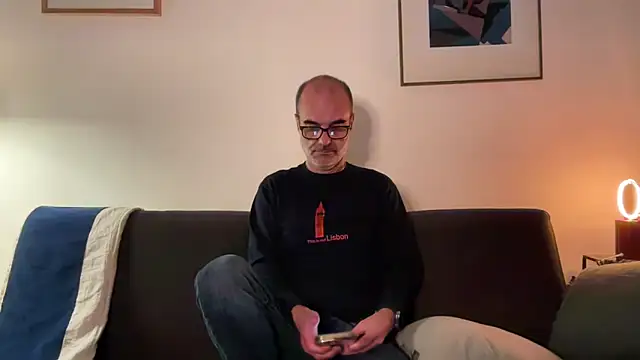 Snapshot of Milkywaymen chatting on 8, 5, 2026 Milkywaymen online show from 8, 5, 2026