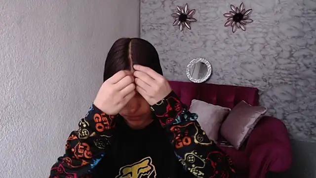 Evagirl69 online show from 12, 2, 2026