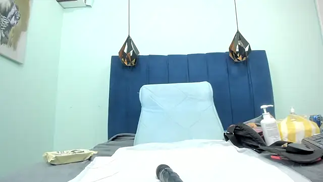 Snapshot of Adrianasex_69x chatting on 13, 7, 2026 Adrianasex 69x online show from 13, 7, 2026