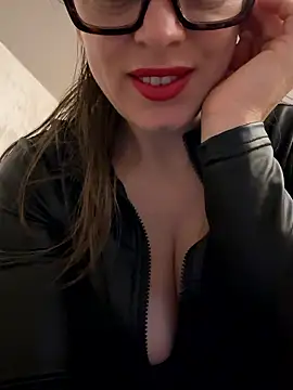 Snapshot of ladywithbigass chatting on 15, 1, 2026 ladywithbigass online show from 15, 1, 2026