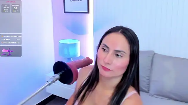 Snapshot of lauren_stone_ chatting on 13, 2, 2026 lauren stone online show from 13, 2, 2026