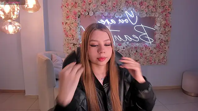 TiffannySins online show from 28, 3, 2026