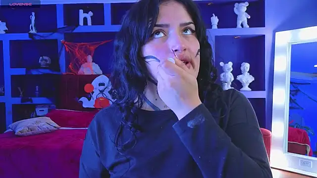 Snapshot of sari_belle chatting on 30, 10, 2025 sari belle online show from 30, 10, 2025