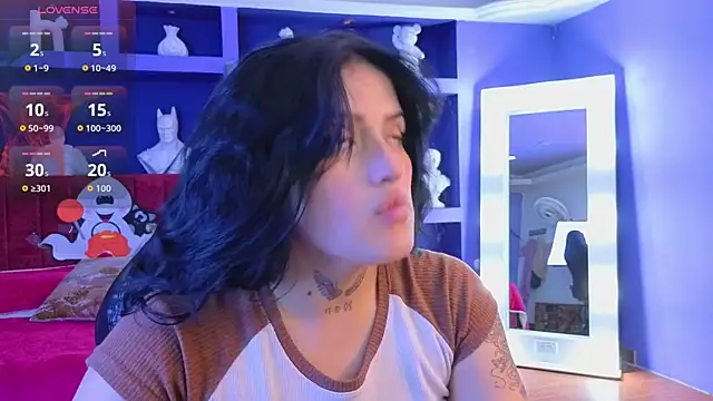 Snapshot of sari_belle chatting on 5, 11, 2025 sari belle online show from 5, 11, 2025