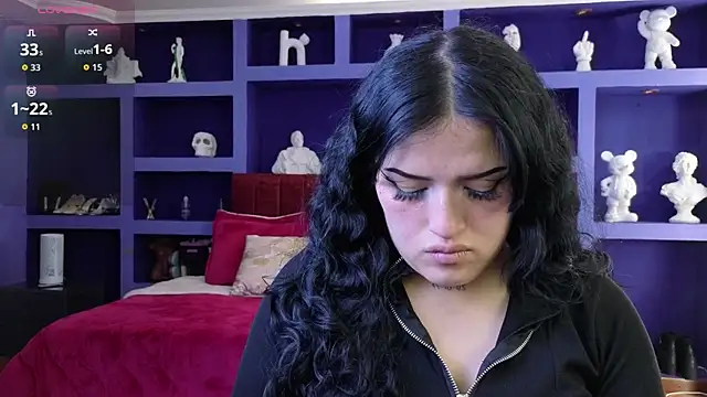 Snapshot of sari_belle chatting on 7, 11, 2025 sari belle online show from 7, 11, 2025