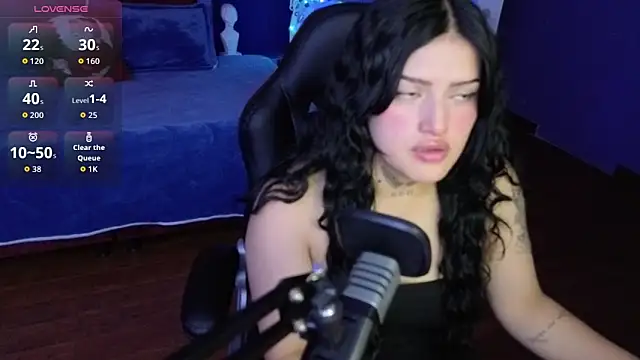 Snapshot of sari_belle chatting on 22, 12, 2025 sari belle online show from 22, 12, 2025