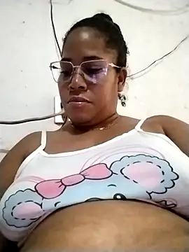 Big ass submissive online show from 7, 10, 2025