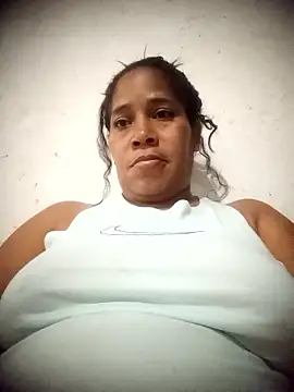 Big ass submissive online show from 15, 1, 2026