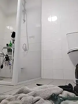 Snapshot of rivocumslut chatting on 19, 10, 2025 rivocumslut online show from 19, 10, 2025