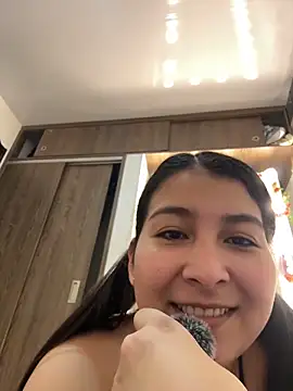 evelyn 1702 online show from 1, 4, 2026