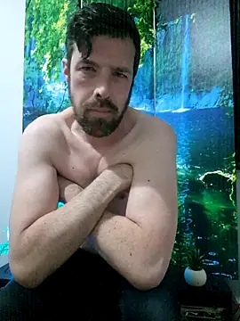 Snapshot of welcome-to-the-jungle chatting on 2, 3, 2026 welcome-to-the-jungle online show from 2, 3, 2026