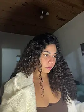 Snapshot of A_maddy chatting on 2, 5, 2026 A maddy online show from 2, 5, 2026