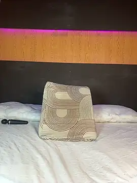 Alexia  cox online show from 13, 3, 2026