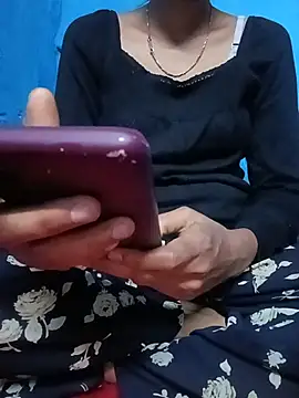 Snapshot of ruchigoutam chatting on 18, 6, 2026 ruchigoutam online show from 18, 6, 2026
